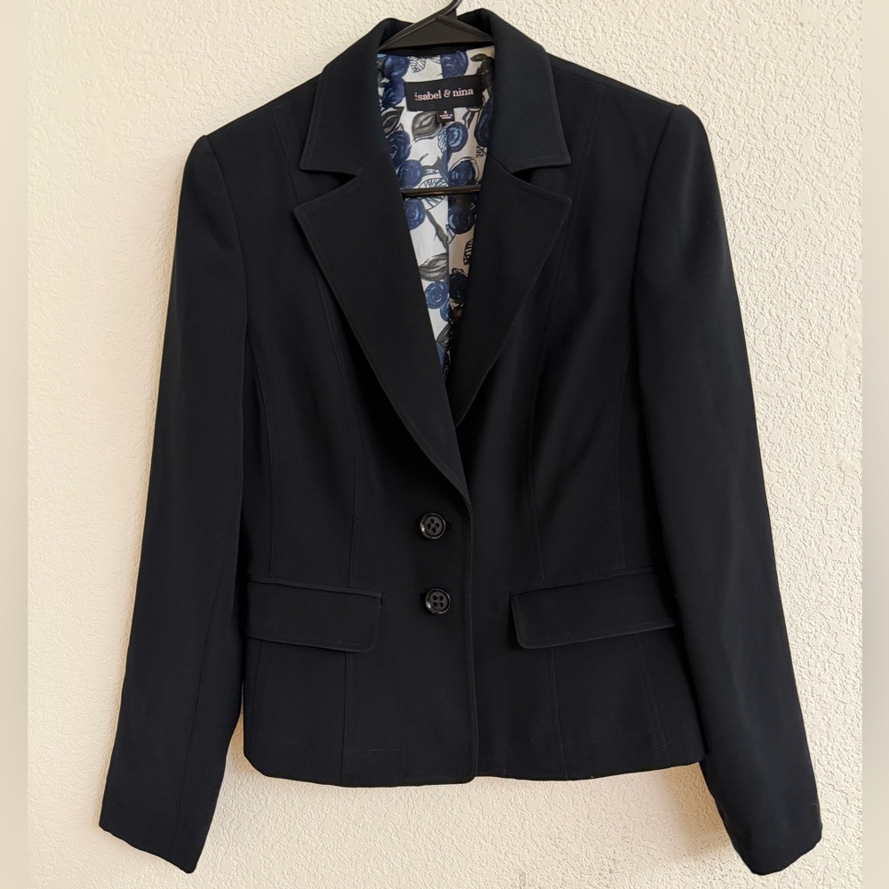 Isabel & Nina Women's Black Blazer w/ Blue Floral Lining Size 2 EUC Like New